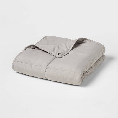  50"x70" 12lbs Weighted Blanket Gray - Room Essentials™