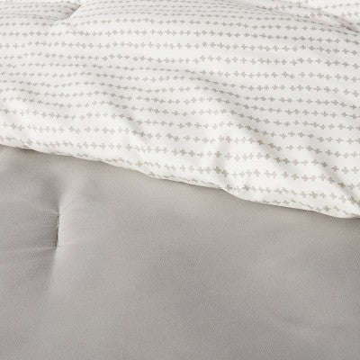  Solid Microfiber Comforter & Sheets Set - Room Essentials™