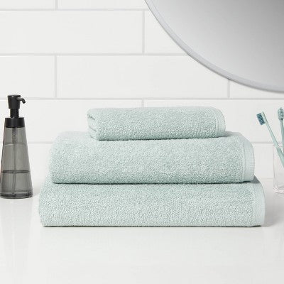  Everyday Bath Towel - Room Essentials™