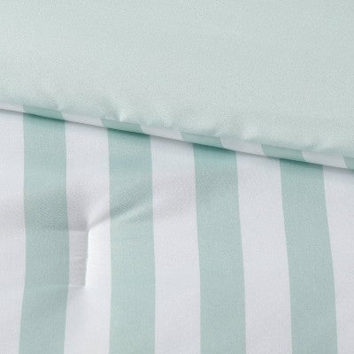  Microfiber Reversible Stripe Comforter Mint Green - Room Essentials™