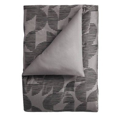  5pc King Geo Reversible Decorative Comforter Set With Throw Black/Gray - Room Essentials™