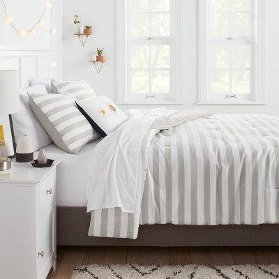  Microfiber Stripe Reversible Comforter - Room Essentials™
