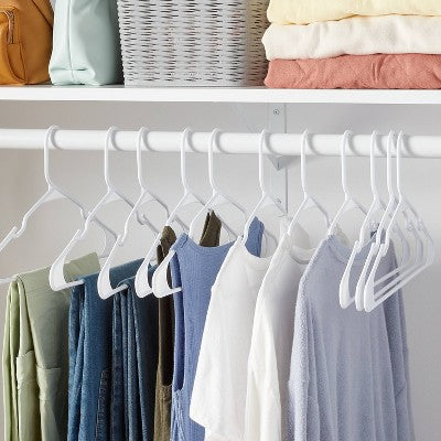  50pk Plastic Hangers White - Room Essentials™: Clothes Hangers For Shirts, Dresses, Tank Tops, Adult Closets