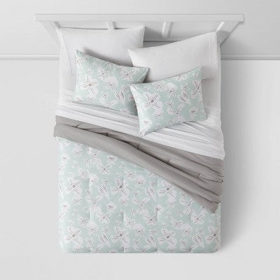  Floral Print Microfiber Reversible Comforter & Sheet Set Mint Green - Room Essentials™