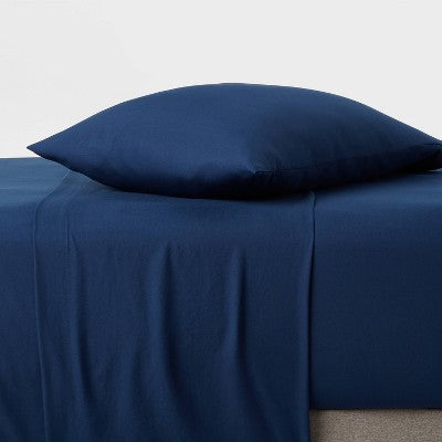  Twin/Twin XL Garment Washed Microfiber Solid Sheet Set - Room Essentials™