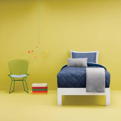 Solid Microfiber Reversible Decorative Bed Set With Throw - Room Essentials™