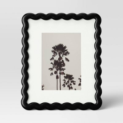  8"x10" Wavy Shape Picture Table Frame Black - Room Essentials™