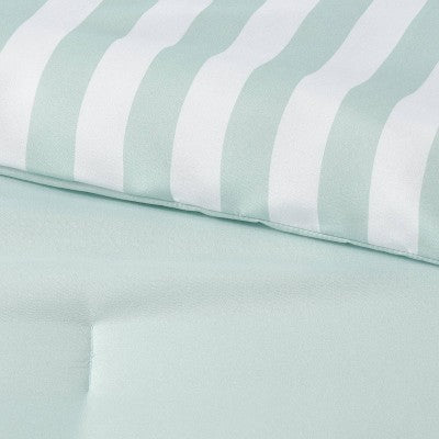  Microfiber Reversible Stripe Comforter Mint Green - Room Essentials™