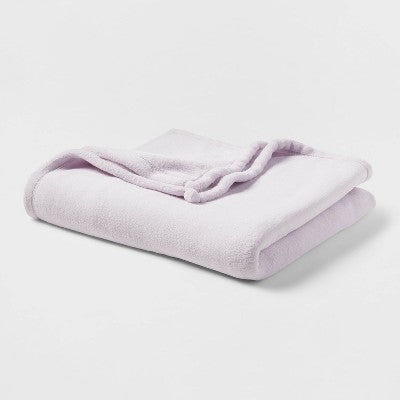  Solid Microfiber Reversible Decorative Bed Set With Throw - Room Essentials™