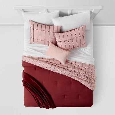  Grid Print Reversible Decorative Comforter Set With Throw - Room Essentials™
