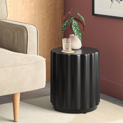  Scalloped Round Side Table Black - Room Essentials™